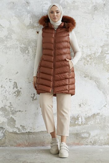 InStyle Axel Hooded Puffer Vest - Tan