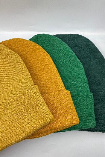 KISCHE Unisex Plain Basic Foldable Winter 4-Piece Beret Set