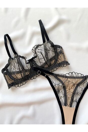 La Linaa Royal Floral Print Thong Panty Bra Set