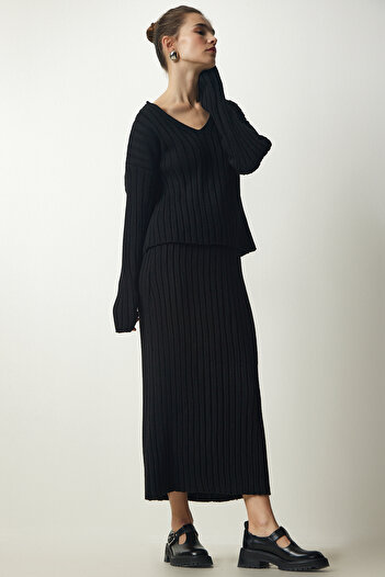 Happiness İstanbul Schwarzes Strickset mit geripptem Pullover und Rock für Damen YY00188