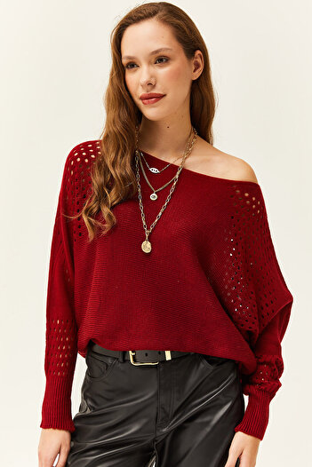 Olalook Woman's Oversize Knitwear Sweatshirt with Burgundy Screen Bat