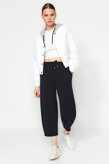 Trendyol Collection Antracitové modalové měkké pletené kalhoty s vysokým pasem TWOAW24PL00361