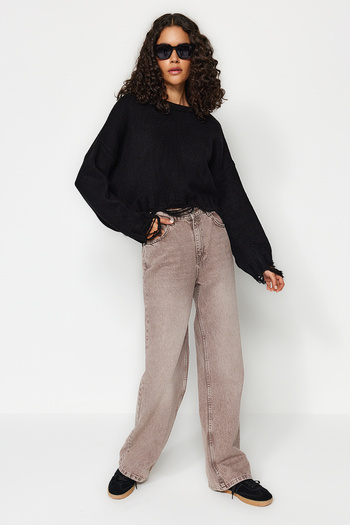 Trendyol Collection Pulover negru Crop Wide Fit, moale, texturat, cu detaliu de curățare, tricotaj TWOAW24KZ00319