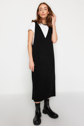 Trendyol Collection Černé Maxi Výstřih do V Gilet Pletené šaty TWOAW24EL00011