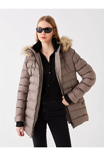 LC Waikiki Women's Puffer Hooded Coat