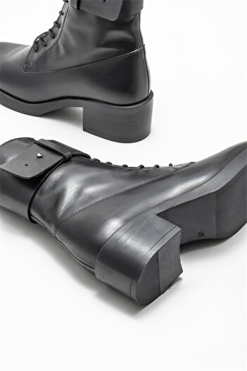 Elle Shoes Siyah Deri Kadın Topuklu Bot