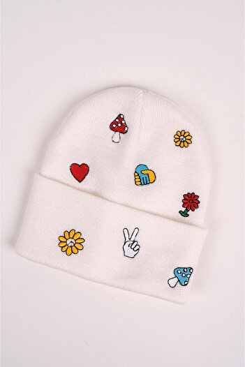 Toum Morera Boutique Full Ebroidery Unisex White Beret
