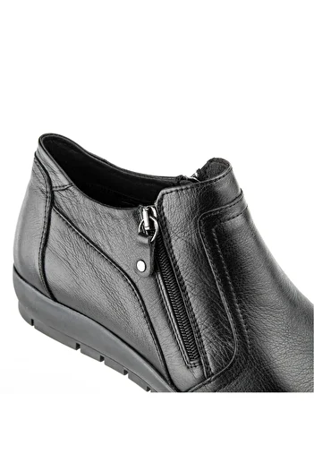 Muya Abelia 6 Point Anatomical Sole Genuine Leather Zippered Women's Boots