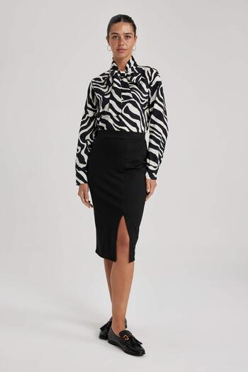 DeFacto Women's Skirt - Y6466AZ/BK81