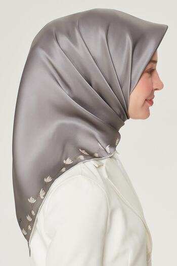 Armine Silk Scarf 8553d (twill) (nostalgia)