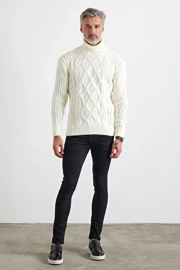 Livio Ferri Men's Diamond Patterned Hair Braided Ribbed Fisherman Full Sweater