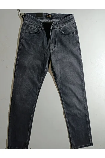 DENNYS classic zippered lycra jeans