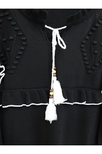 Modamorfo Knitwear Set with Lace-Up Collar and Frills on the Front and Shoulders