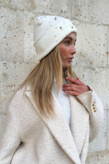 Trend Alaçatı Stili Dámský vyšívaný baret Ecru Stone ALC-X11286