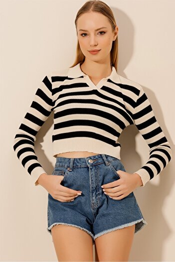 HAKKE Women's Striped Crop Polo Collar Knitwear Sweater