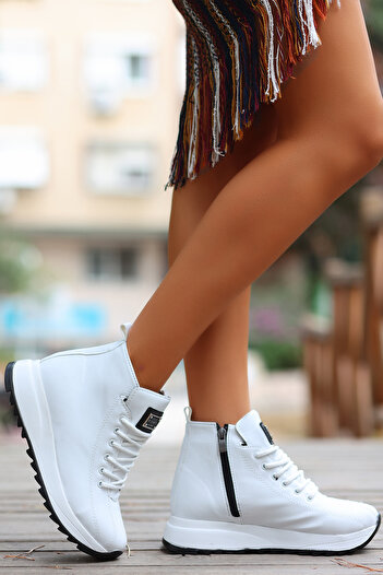 kajal ayakkabı Μπότες Mmt 700 Lace Up