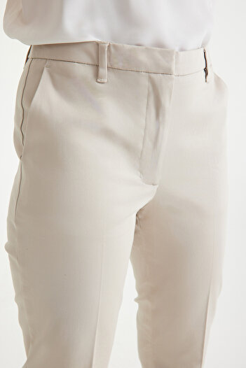 Just Like You Taş Rengi Slim Fit Cepli Kadın Pantolon