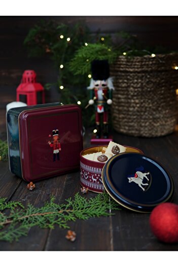 EVLE New Year's Themed Decorative Metal Box Set of 2, Young Soldier Erb521r