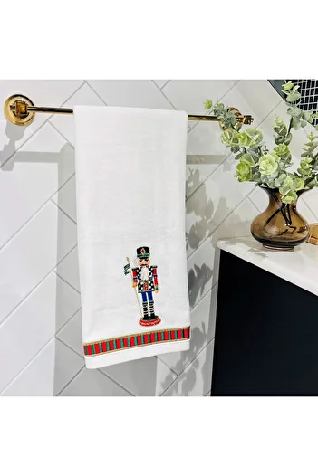 ge living New Year's Series Nutcrackers Patterned Face Towel (50 cm x 90 cm)