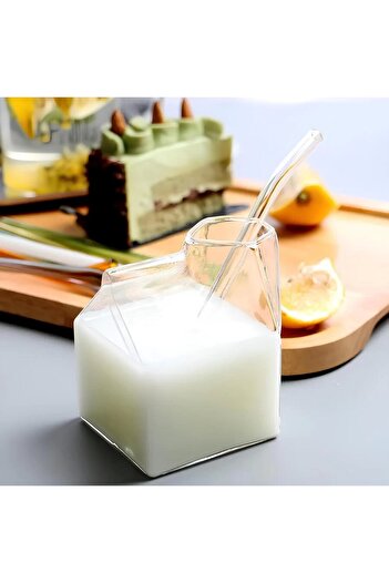 Yenigeldi 1 Piece Heat Resistant Cocktail Milk Box Shaped Borosilicate Glass Cup