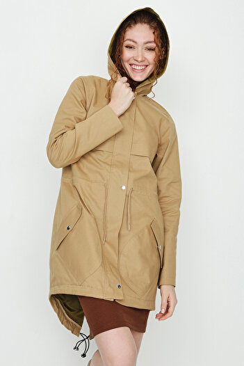 Select Moda Kadın Camel Kapüşonlu Fermuarlı Cepli Parka