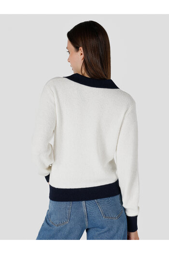 Colin's Women's White Sweater