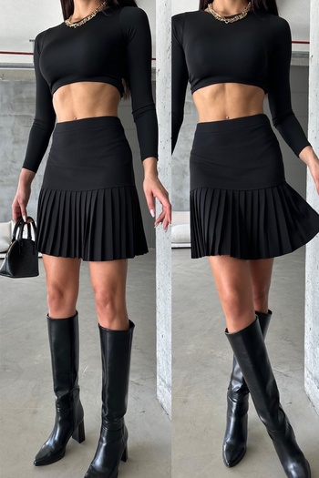 FEMELLE Women's Black Full Lycra Semi Pleated Short Fabric Skirt (Back Zipper Length: 45cm)