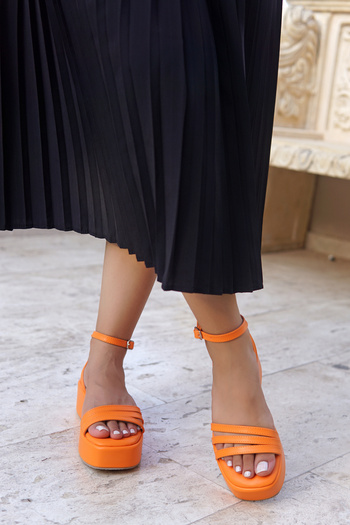 LAMİNTA Vespera Orange Stripe Detailed Women's Sandals