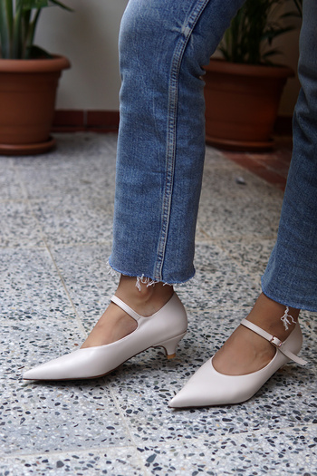 LAMİNTA Arina Beige Pointed Toe Heeled Shoes