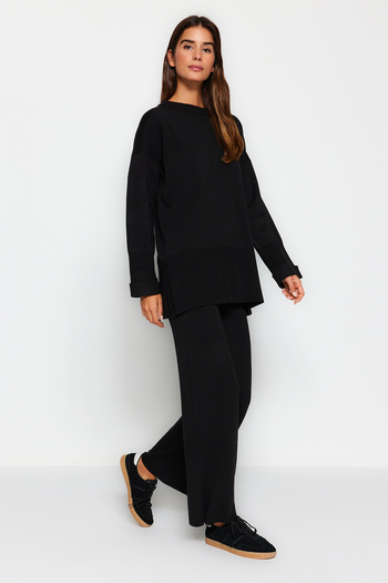 Trendyol Modest Black Comfortable Knitwear Bottom-Top Set TCTAW24US00114