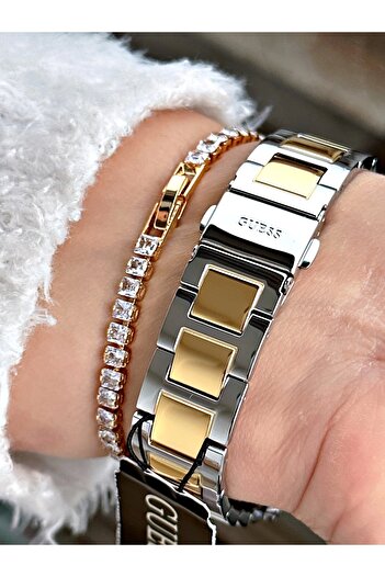 Guess GUGW0404L2 Women's Wristwatch