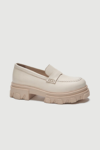 Perspective Tape Detailed Thick Sole Classic Beige Color Loafer Shoes
