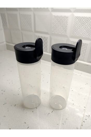 Tupperware Set of 2 Duru Sauce Bowl