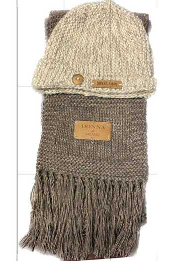 donna e milano Wool Hand Knitted Mink Scarf Beige Beanie Set