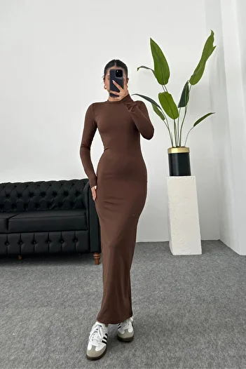 Look Kadıköy Brown Long Sleeve Maxi Crew Neck Dress