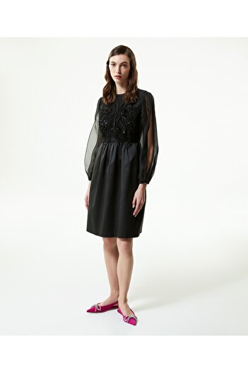 Machka Butterfly Embroidered Organza Garnished Dress