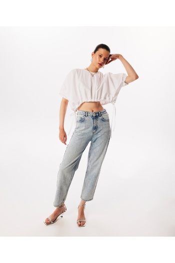 Twist Tie-up crop blouse