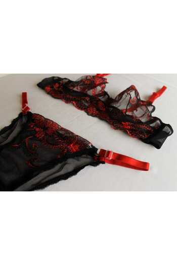 Satürn store Embroidery Floral Underwire bra set