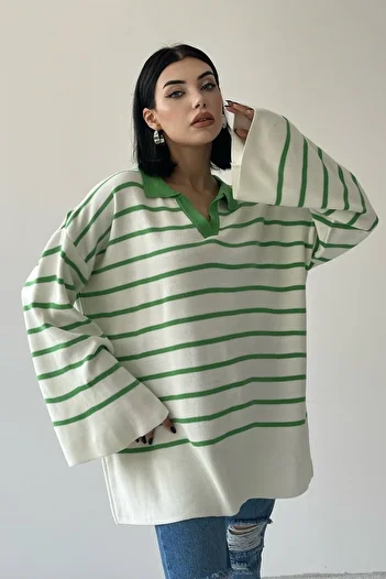 lovebox Women's Knitwear Fabric V-Neck Striped Pattern Bat Sleeve Detailed Oversize Sweater 196