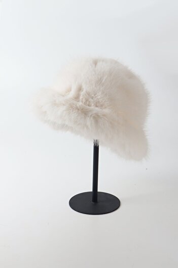 Kapin Ecru Fur Round Hat Plush Bucket Extra Fluffy Heart Hat