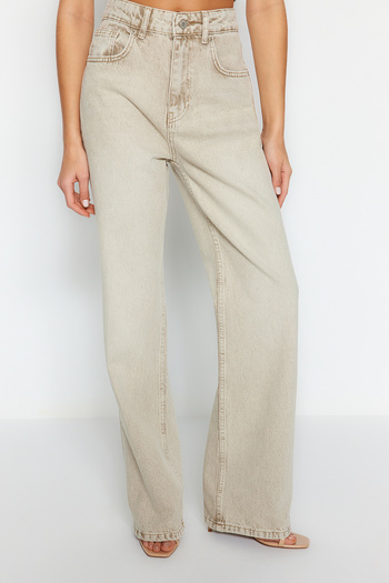 Trendyol Collection Beige Faded Effect Vintage Normal Waist Wide Leg Jeans TWOSS24JE00011