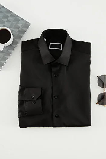 Trendyol Collection Černá pánská košile Slim Fit Easy Ironable Smart Tmnaw24Go00096