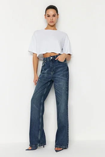 Trendyol Collection Blugi albastri, mai sustenabili, cu talie înaltă, cu picioare largi TWOSS24JE00023