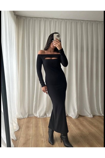 Fiori Boat Neck Low-cut Detailed Slit Black Dress