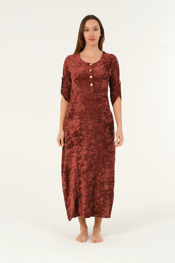 İntensive long maxi length velvet dress with buttoned pockets