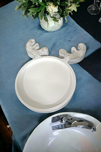 Paradise Work New Year's Special Tray - Presentation Deer