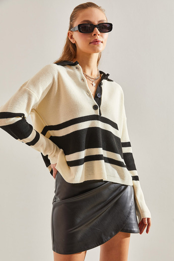 Bianco Lucci Women's Polo Neck Buttoned Knitwear Sweater