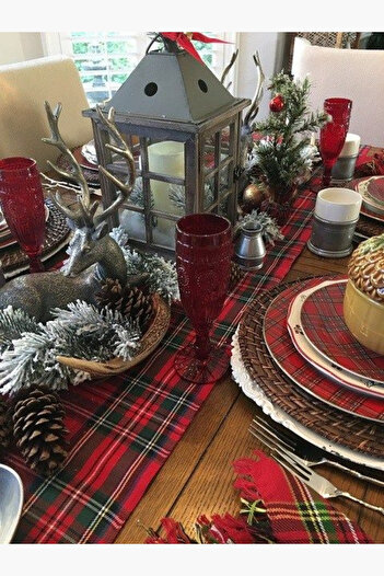 Bc Home Kırmızı Ekoseli Stewart Runner Püsküllü- Yılbaşı (40 X 140 CM) Bohem, İskandinav,Tartan