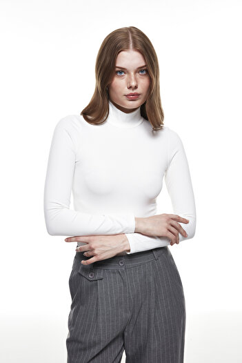 Quzu Balıkçı Yaka Bodysuit Beyaz
