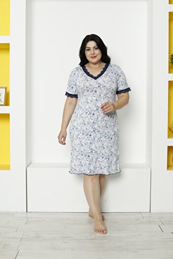 Lagertha by İntensive Women's Patterned Lace Detailed Short Sleeve Lycra Viscose Plus Size Nightgown